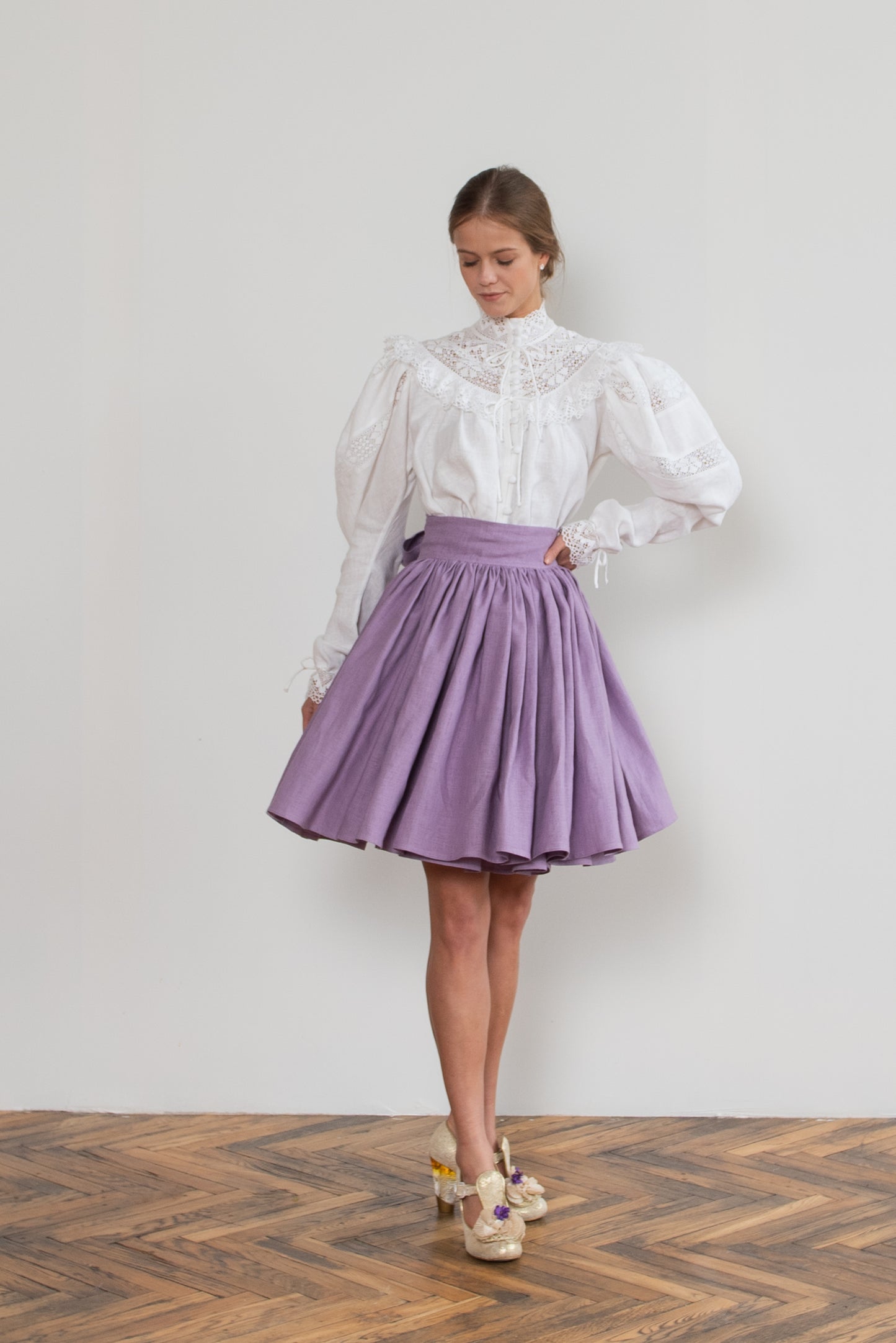 Alice in Wonderland Full Circle Wrap Linen Skirt in Lilac