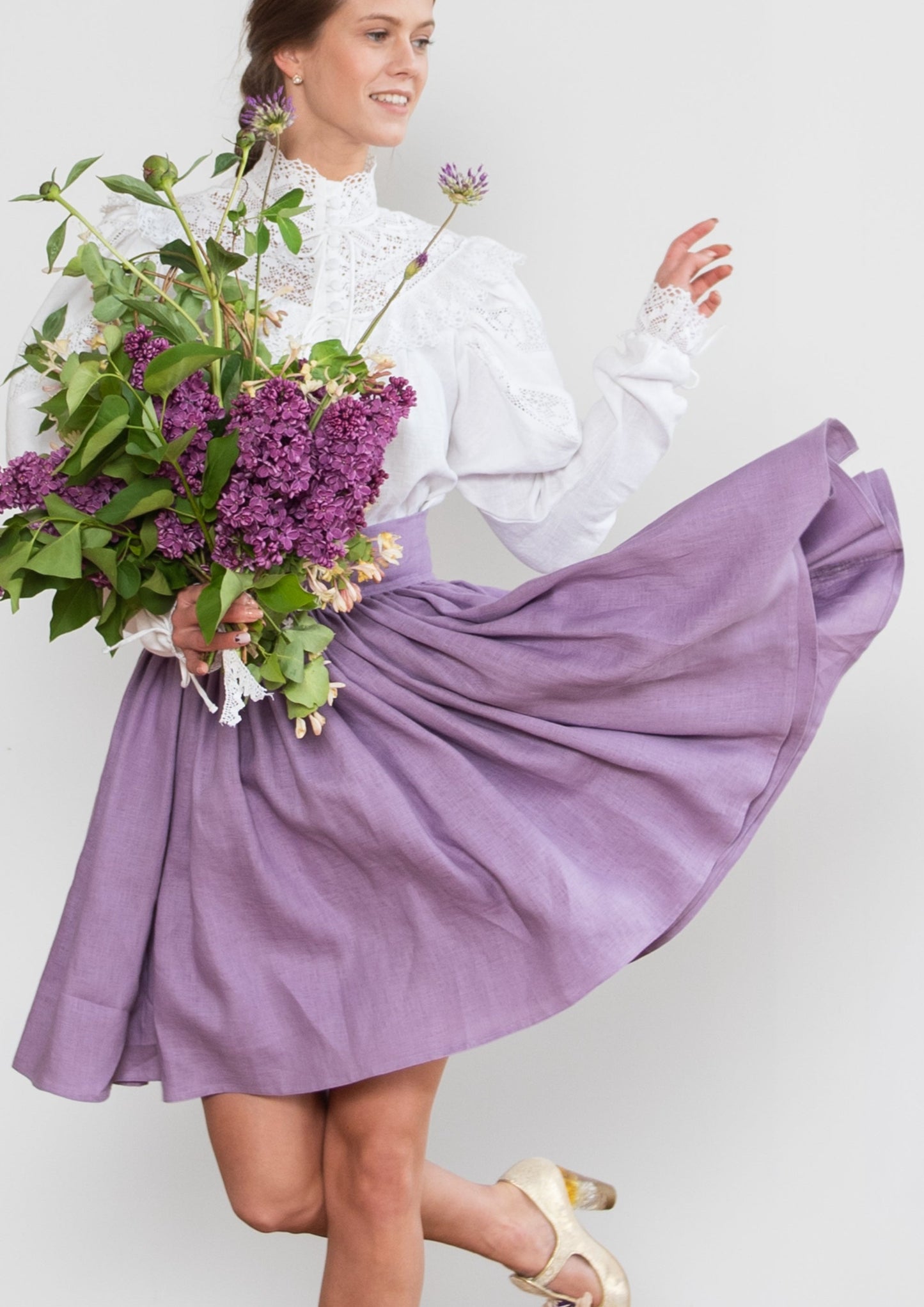 Alice in Wonderland Full Circle Wrap Linen Skirt in Lilac