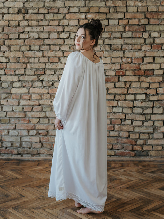 Milda Gown in White Cotton