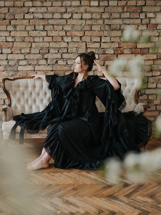 Queen Isabella - Rococo Inspired Negligee in Black