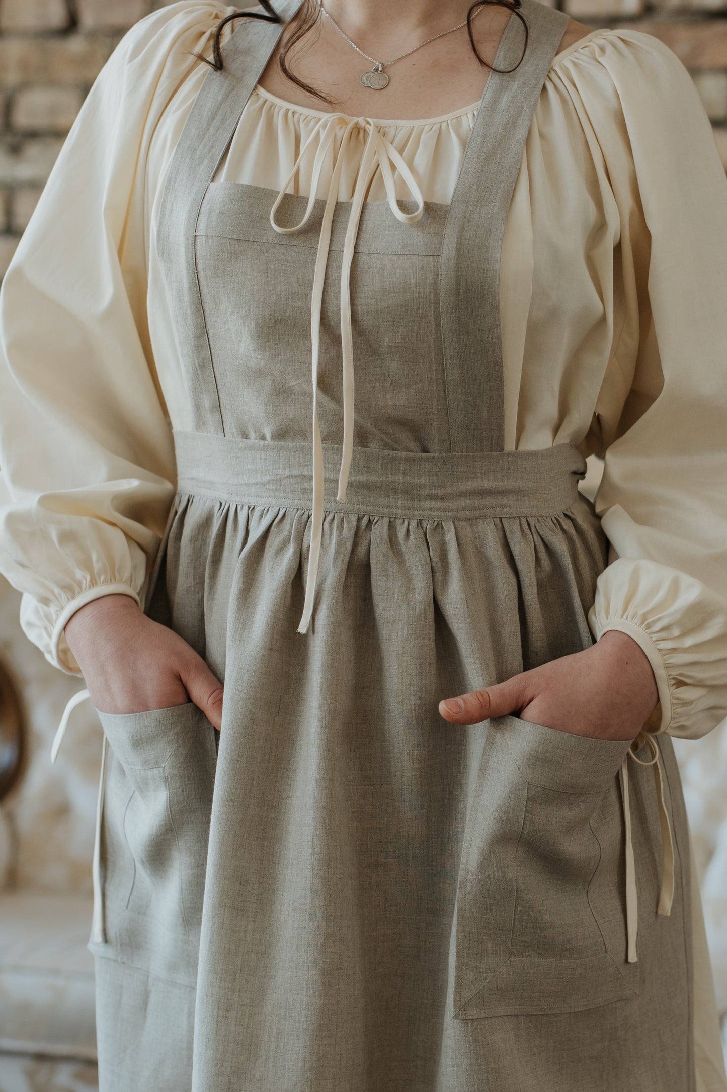 Mrs. Fitzgibbons Vintage Full Linen Apron