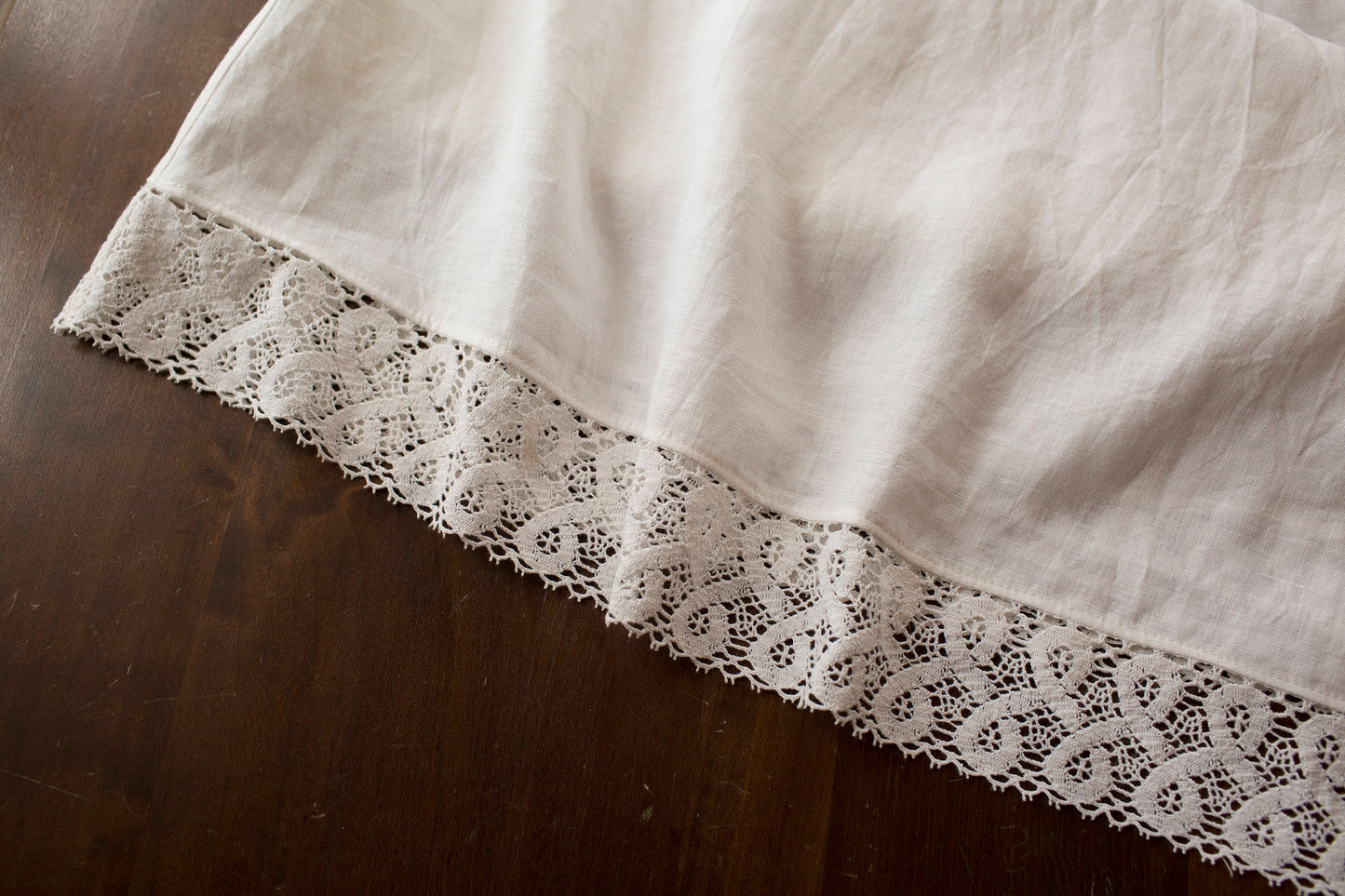 Vecpiebalgas Treasure in White Linen