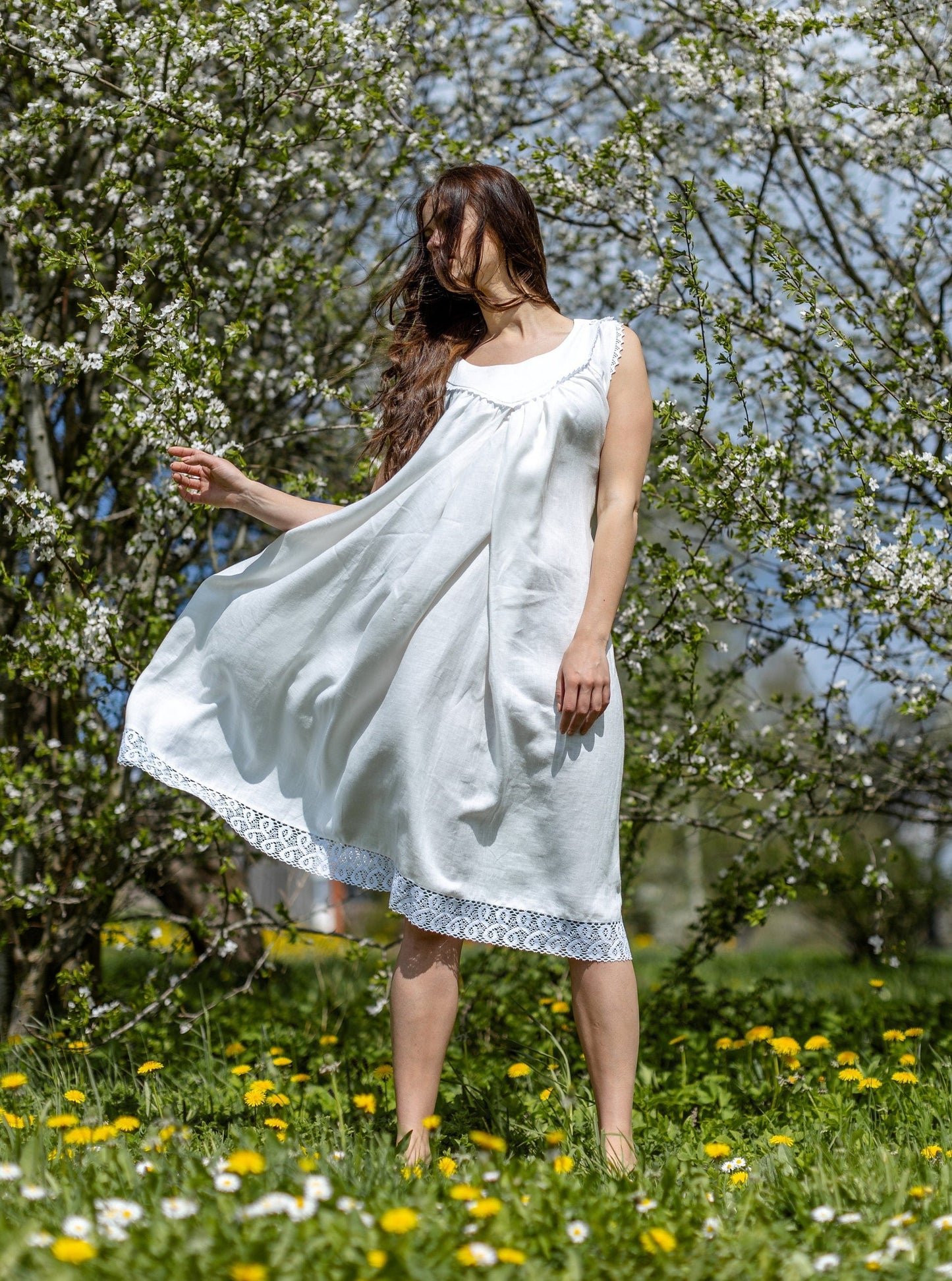 Vecpiebalgas Treasure Nursing Nightgown in White Linen