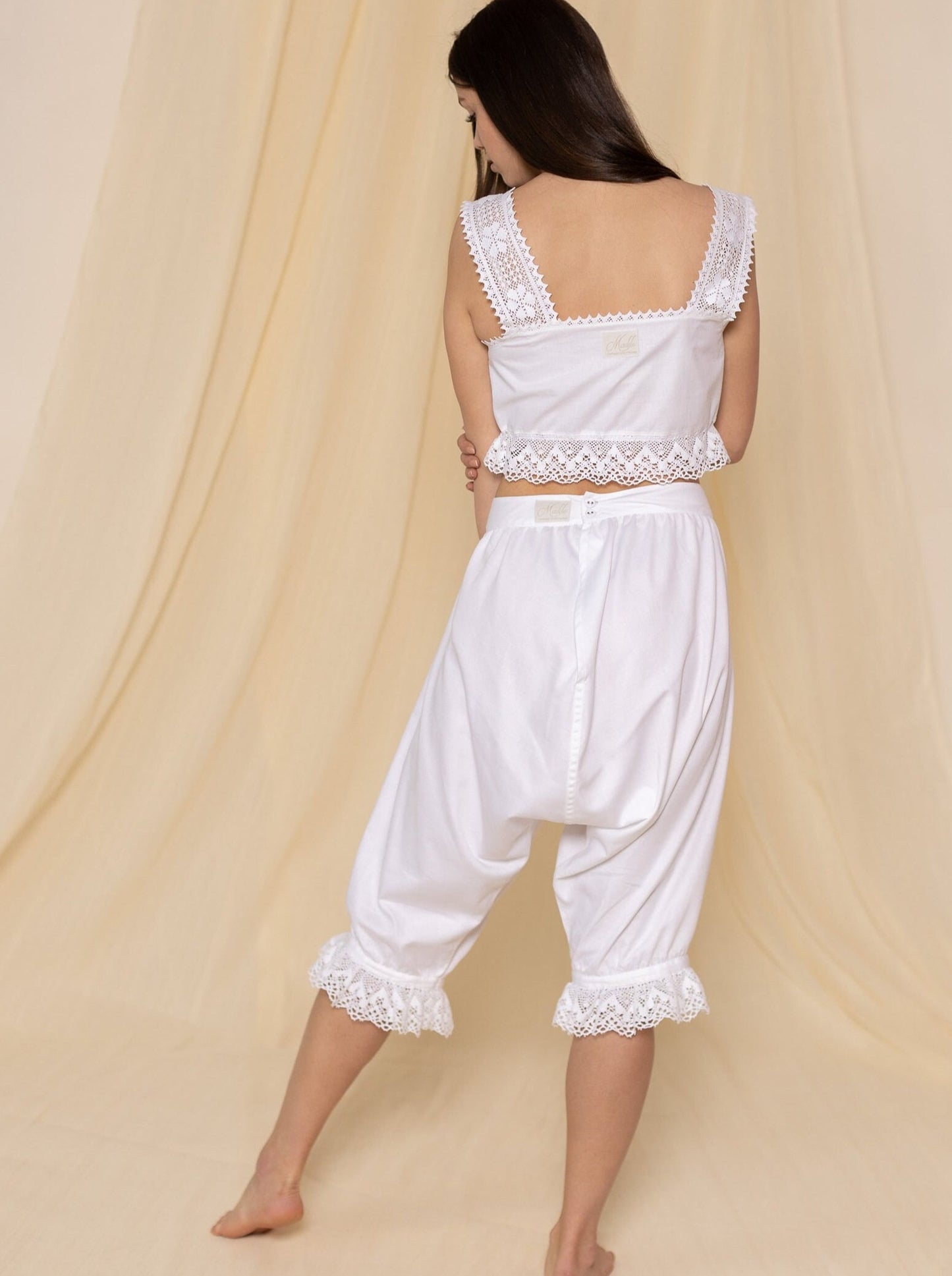 Anna Maria – Duchess of Bedford - Victorian Inspired Pyjamas Set in White