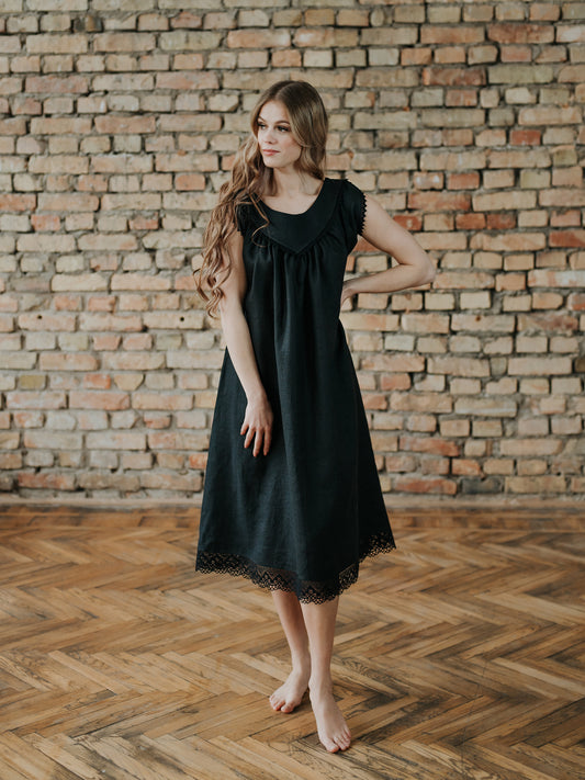 Vecpiebalga Treasure Gown in Black Linen